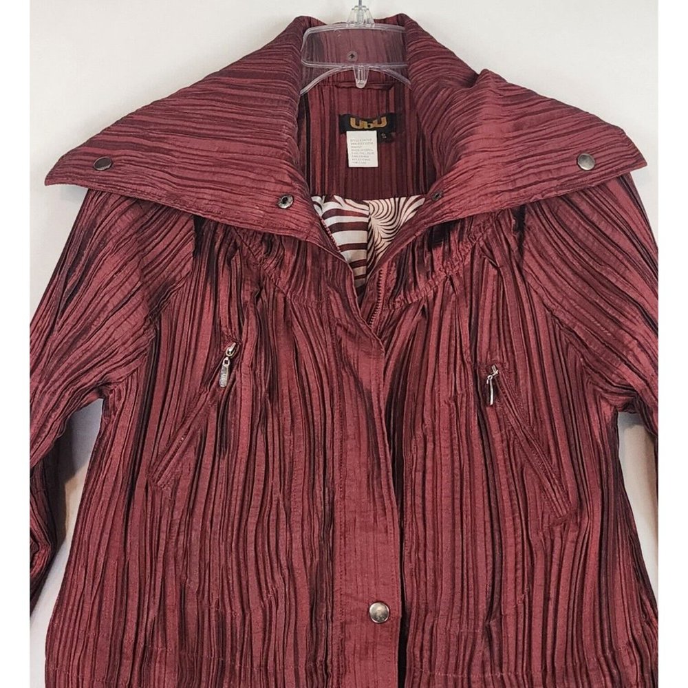 UBU Jacket Womens Small Burgundy Crinkled Retro Lightweight Full Zip Snap on - Picture 8 of 13
